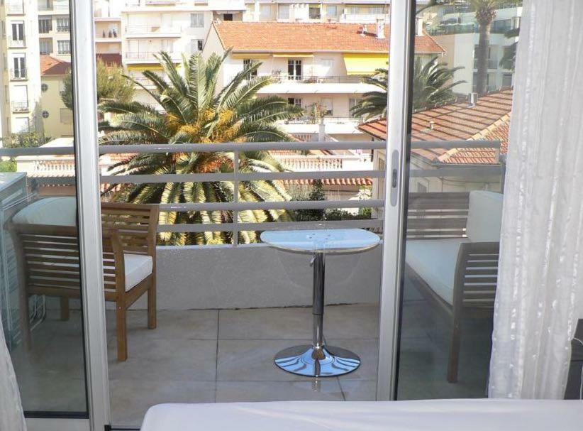 Palais Rouaze Cannes Esterno foto